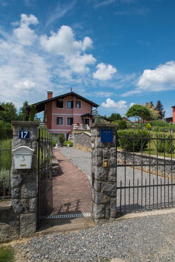 Country House Vrbovcanka Дарувар Екстериор снимка